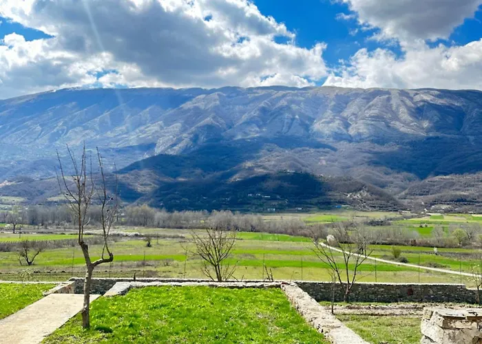 Villa Xheni