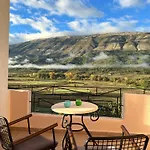 Xheni וילה Fshat i Ri (Gjirokaster)