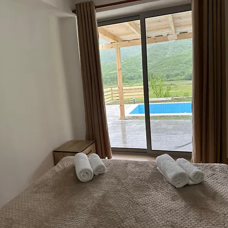 Xheni * Fshat i Ri (Gjirokaster)