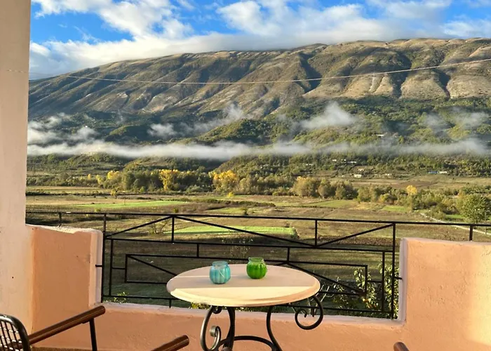 Xheni 别墅 Fshat i Ri (Gjirokaster)